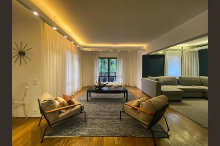 Apartamento para alugar com 227m², 4 quartos e 3 vagasSala