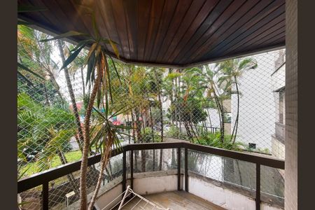 Apartamento para alugar com 227m², 4 quartos e 3 vagasVaranda da Sala