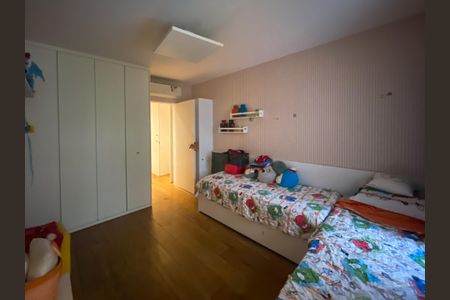 Apartamento para alugar com 227m², 4 quartos e 3 vagasSuíte 2