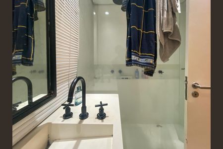 Apartamento para alugar com 227m², 4 quartos e 3 vagasBanheiro da Suíte 3