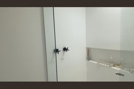 Apartamento para alugar com 227m², 4 quartos e 3 vagasBanheiro da Suíte 1