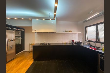 Apartamento para alugar com 227m², 4 quartos e 3 vagasCozinha