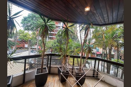 Apartamento para alugar com 227m², 4 quartos e 3 vagasVaranda da Sala