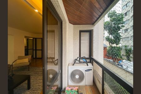 Apartamento para alugar com 227m², 4 quartos e 3 vagasVaranda da Sala