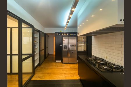 Apartamento para alugar com 227m², 4 quartos e 3 vagasCozinha