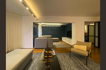 Apartamento para alugar com 227m², 4 quartos e 3 vagasSala