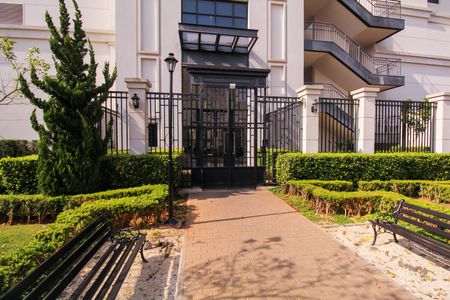 Apartamento para alugar com 37m², 1 quarto e 1 vaga Apartamento para alugar com 37m², 1 quarto e 1 vagaFachada