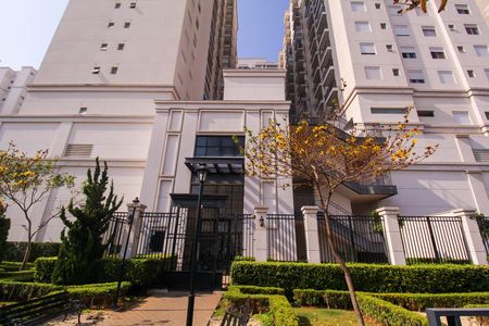 Apartamento para alugar com 37m², 1 quarto e 1 vaga Apartamento para alugar com 37m², 1 quarto e 1 vagaFachada