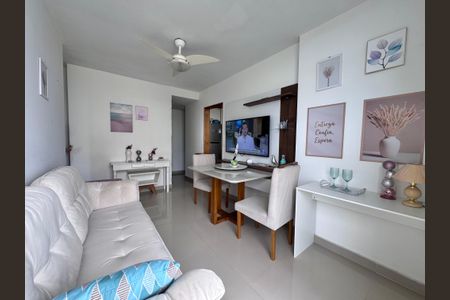 Sala de apartamento para alugar com 2 quartos, 59m² em Barra da Tijuca, Rio de Janeiro