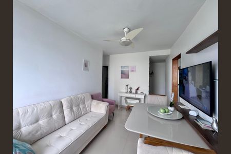 Sala de apartamento para alugar com 2 quartos, 59m² em Barra da Tijuca, Rio de Janeiro