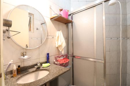 Casa à venda com 164m², 4 quartos e 3 vagasBanheiro da Suíte 2