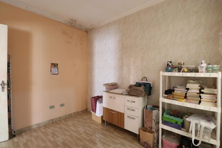 Casa à venda com 164m², 4 quartos e 3 vagasSuíte 2