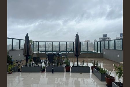 Apartamento para alugar com 26m², 1 quarto e 1 vagaÁrea comum - Piscina