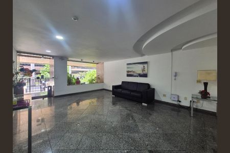 Apartamento à venda com 228m², 3 quartos e 2 vagasHall de Entrada 