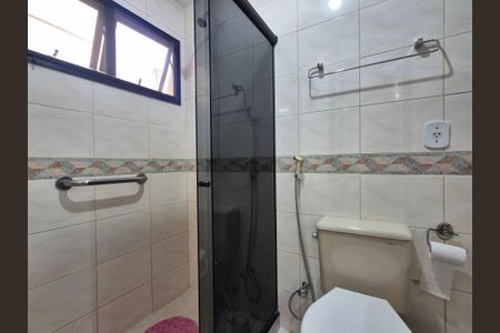 Apartamento à venda com 228m², 3 quartos e 2 vagasBanheiro suite 