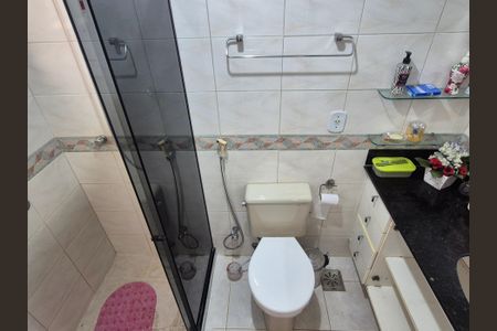 Apartamento à venda com 228m², 3 quartos e 2 vagasBanheiro suite 