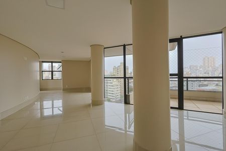 Sala de apartamento à venda com 4 quartos, 150m² em Serra, Belo Horizonte