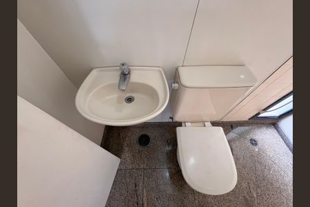 Apartamento à venda com 290m², 3 quartos e 4 vagasBanheiro de serviço