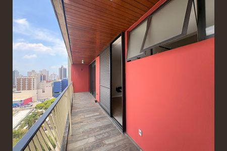 Apartamento à venda com 290m², 3 quartos e 4 vagasSacada entre sala de estar e suítes 