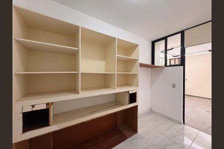 Apartamento à venda com 290m², 3 quartos e 4 vagasDepósito