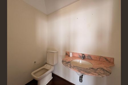 Apartamento à venda com 290m², 3 quartos e 4 vagasLavabo