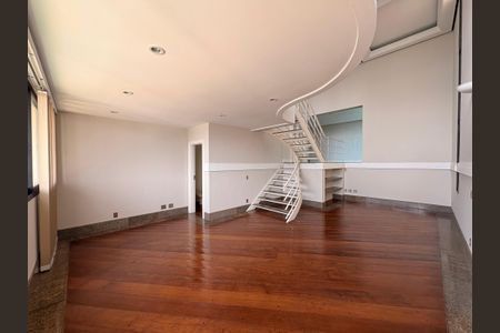 Apartamento à venda com 290m², 3 quartos e 4 vagasSala