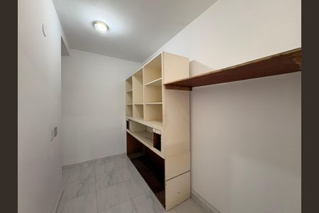 Apartamento à venda com 290m², 3 quartos e 4 vagasDepósito