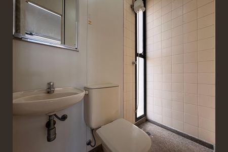 Apartamento à venda com 290m², 3 quartos e 4 vagasBanheiro de serviço