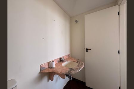 Apartamento à venda com 290m², 3 quartos e 4 vagasLavabo