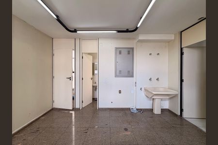 Apartamento à venda com 290m², 3 quartos e 4 vagasLavanderia