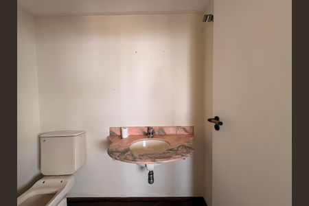 Apartamento à venda com 290m², 3 quartos e 4 vagasLavabo 