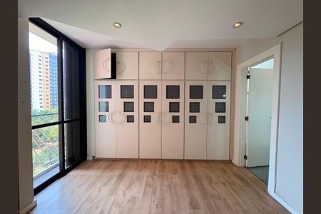 Apartamento à venda com 290m², 3 quartos e 4 vagasSuite 3