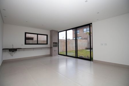 Casa de condomínio para alugar com 51m², 4 quartos e 1 vagaChurrasqueira