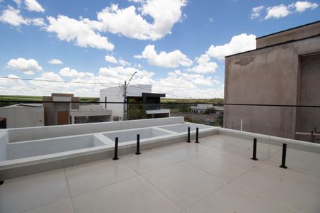 Casa de condomínio para alugar com 51m², 4 quartos e 1 vagaSacada