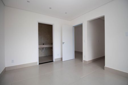 Casa de condomínio para alugar com 51m², 4 quartos e 1 vagaSuíte 1