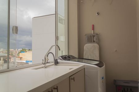 Apartamento à venda com 61m², 2 quartos e 1 vagaÁrea de Serviço