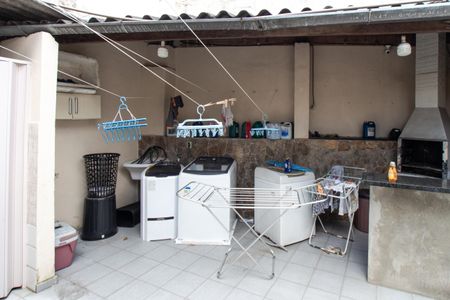 Casa para alugar com 150m², 3 quartos e 1 vagaÁrea de Serviço