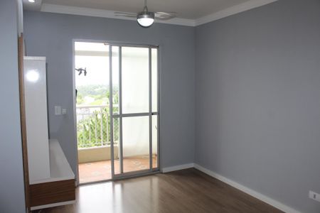 Sala de apartamento para alugar com 3 quartos, 65m² em Jardim Caiapiá, Cotia