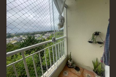 Varanda Sala de apartamento para alugar com 3 quartos, 65m² em Jardim Caiapiá, Cotia