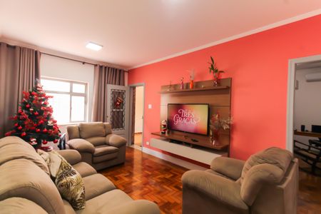 Casa à venda com 297m², 5 quartos e 4 vagasSala