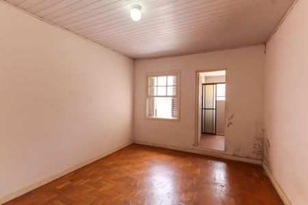 Casa à venda com 297m², 5 quartos e 4 vagasQuarto 2 - Suíte