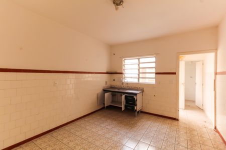 Casa à venda com 297m², 5 quartos e 4 vagasCozinha