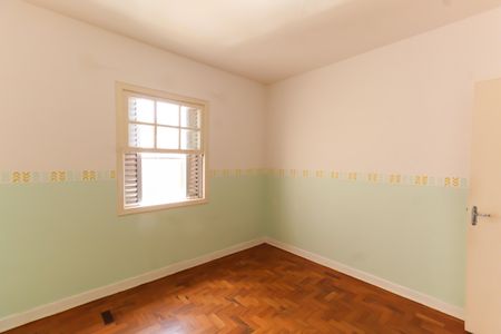 Casa à venda com 297m², 5 quartos e 4 vagasQuarto 1