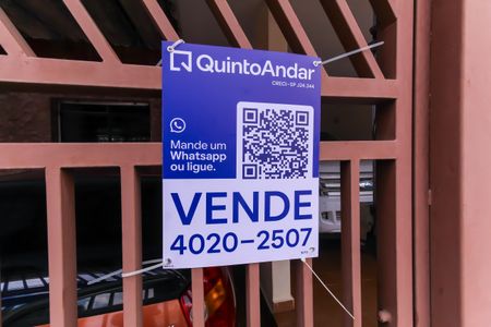 Casa à venda com 297m², 5 quartos e 4 vagasFachada