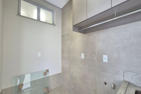 Casa de condomínio à venda com 249m², 3 quartos e 4 vagasÁrea de Serviço