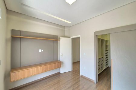 Casa de condomínio à venda com 249m², 3 quartos e 4 vagasQuarto 1 - Suíte 