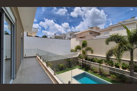 Casa de condomínio à venda com 249m², 3 quartos e 4 vagasVaranda da Suíte 2 