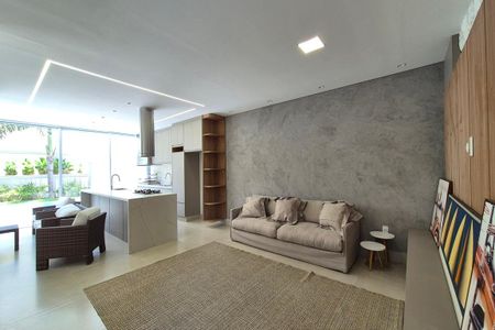 Casa de condomínio à venda com 249m², 3 quartos e 4 vagasSala