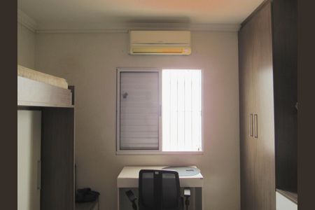 Casa à venda com 155m², 3 quartos e 5 vagas Suíte 2