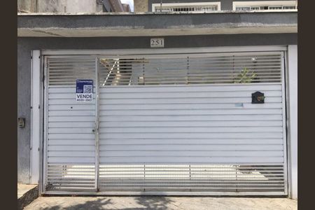 Casa à venda com 155m², 3 quartos e 5 vagasFachada